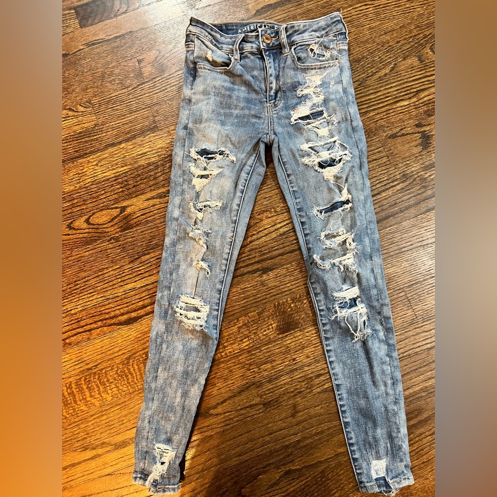 American Eagle Outfitters Blue Jeggings with Distressed Detailing